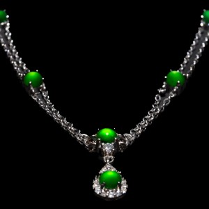 翡翠 / 墜飾 (項鍊) 鑲嵌材質：925銀