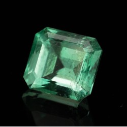 1.47ct / 綠色 / 祖母綠 / 俄羅斯