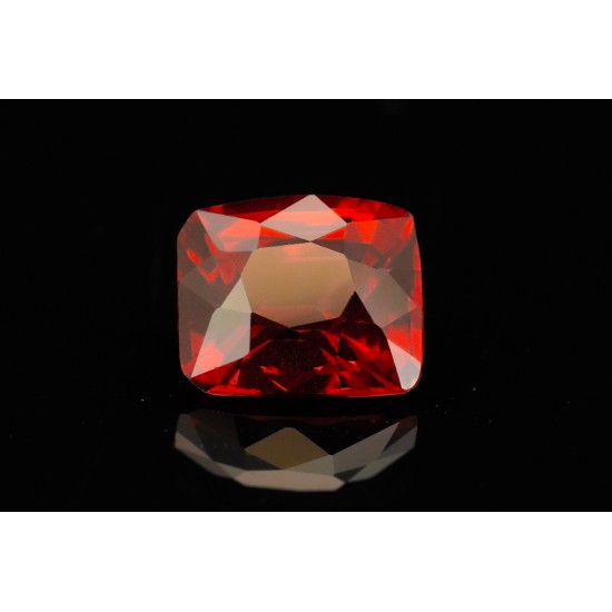 3.22ct / 紅色 / 石榴石