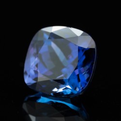 5.27ct / 藍紫色 / 美人魚 / 坦桑石(丹泉石)