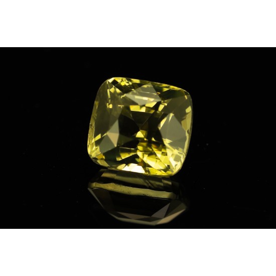 2.55ct / 黃綠色 / 金綠寶石