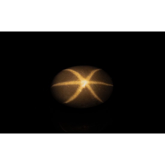 1.50ct / 星夜黑 / 尖晶石現象寶石-星光