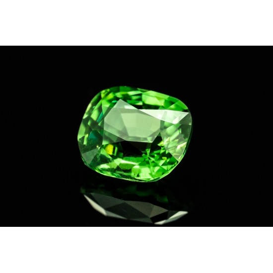 1.01ct / 綠色 / 沙弗萊
