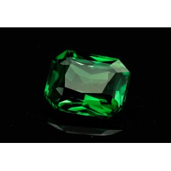 1.03ct / 綠色 / 沙弗萊